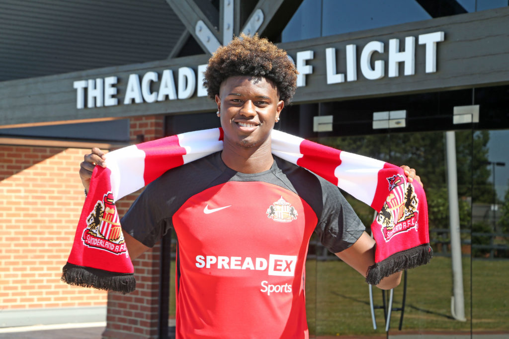 Sunderland Unviel New Signing Luis Semedo