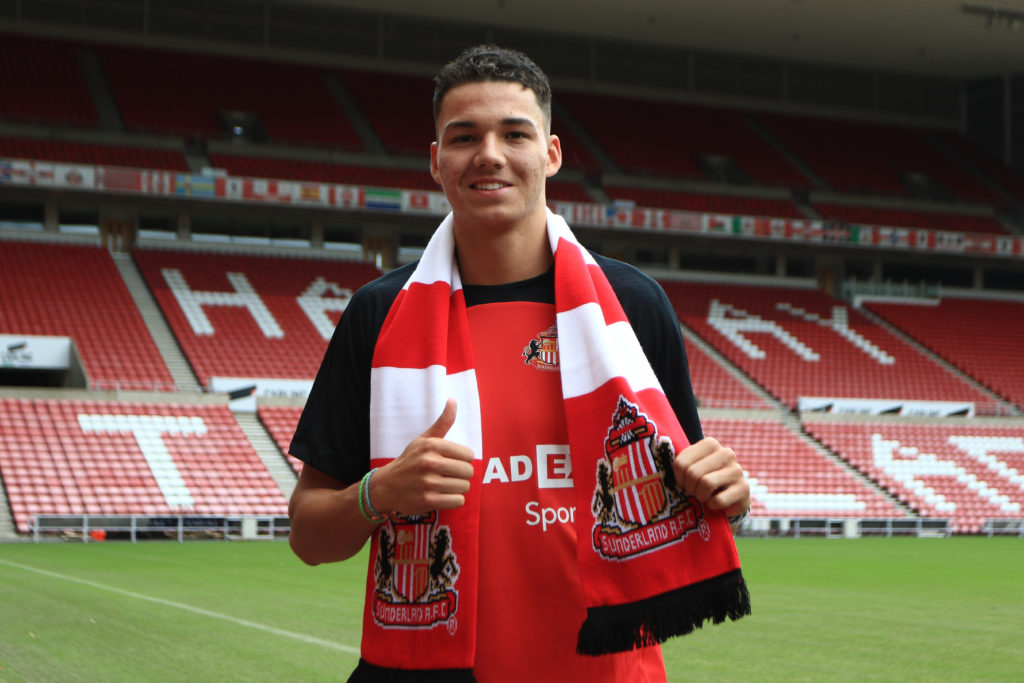 Sunderland Unveil New Signings Jobe Bellingham and Jenson Seelt
