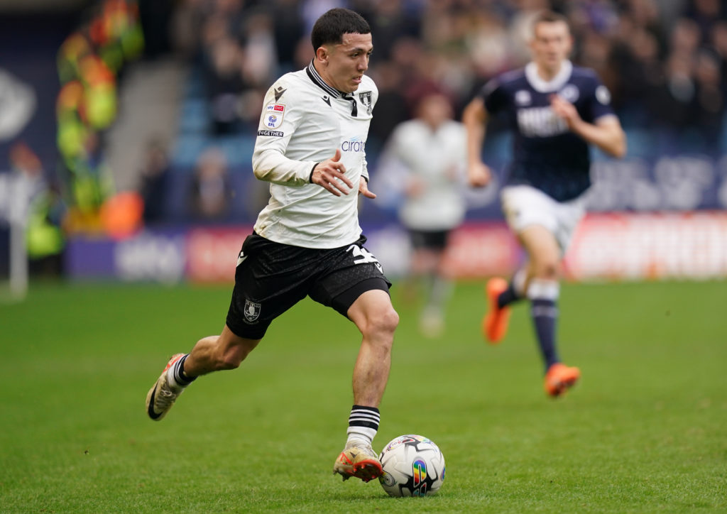 Millwall v Sheffield Wednesday - Sky Bet Championship