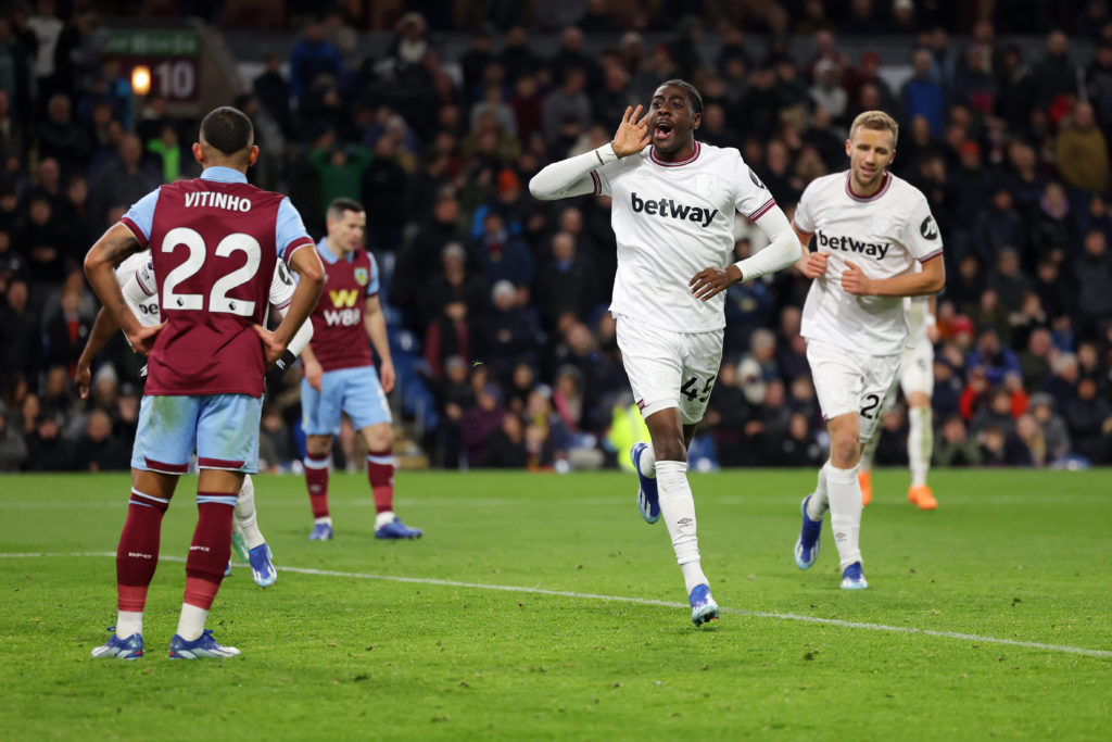 Burnley FC v West Ham United - Premier League