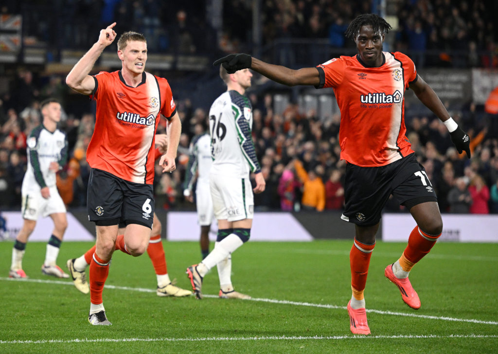 Luton Town FC v Sunderland AFC - Sky Bet Championship