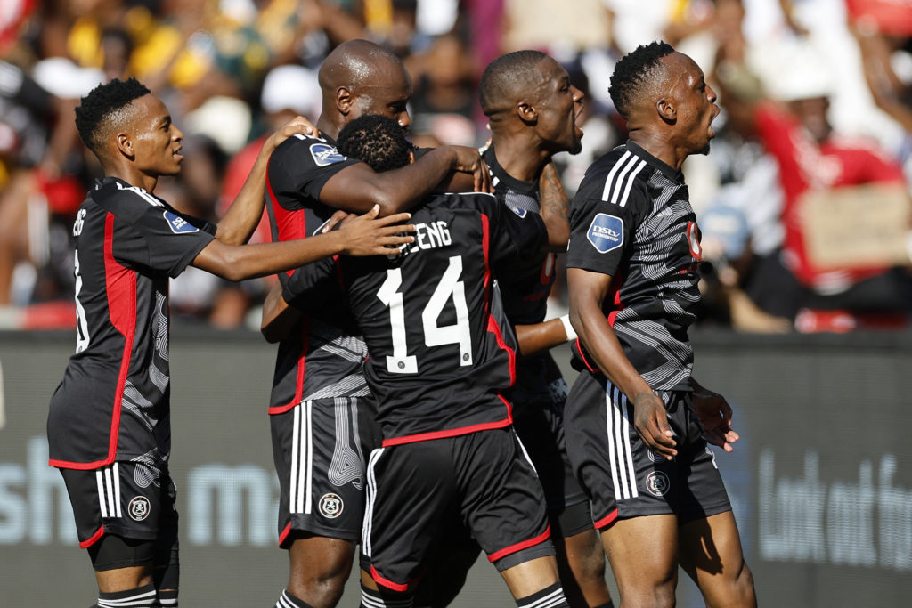 FBL-AFR-PSL-PIRATES-CHIEFS