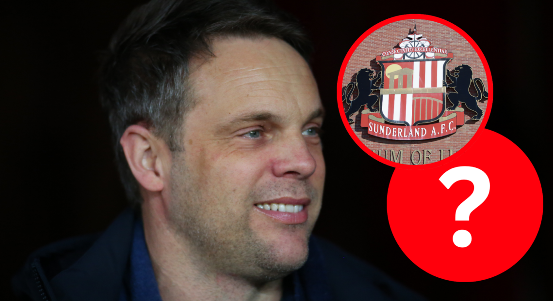 Kristjaan Speakman with the Sunderland AFC badge