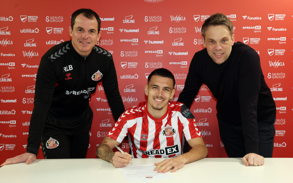 Sunderland Unveil New Signing Enzo Le FÈe